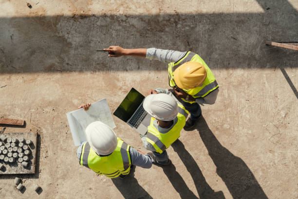 Best Concrete Sidewalk Installation  in Pasatiempo, CA